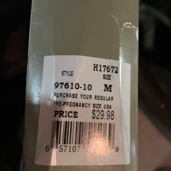 COPY - Motherhood maternity support belt size med new in box - Picture 5 of 5